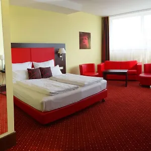 Отель Western Amedia Art