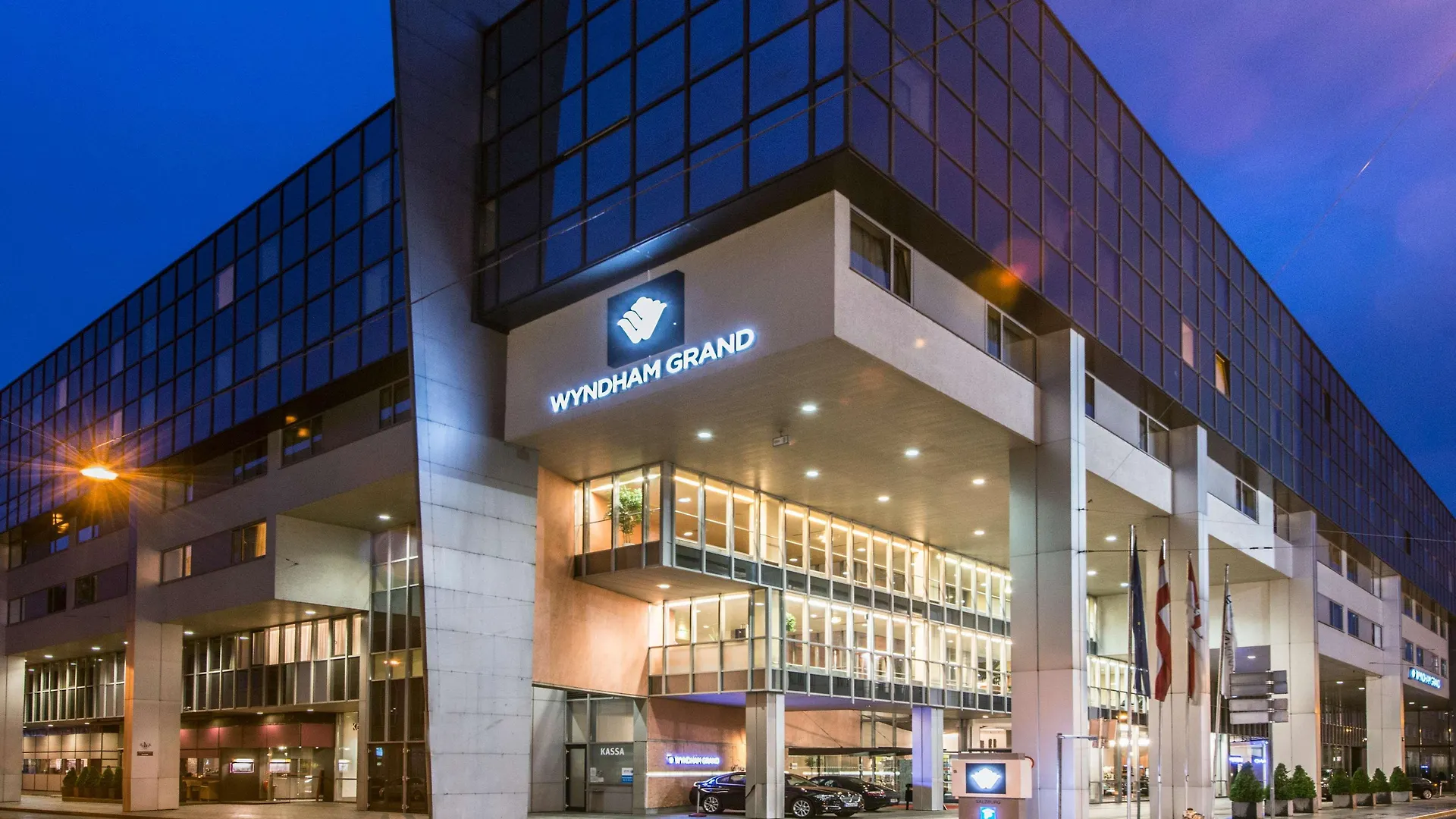 Wyndham Grand Salzburg Conference Centre contacts